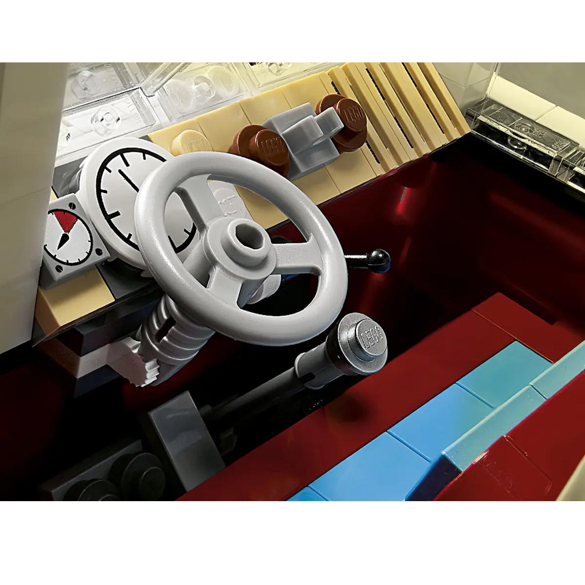 LEGO Volkswagen T1 Camper Van