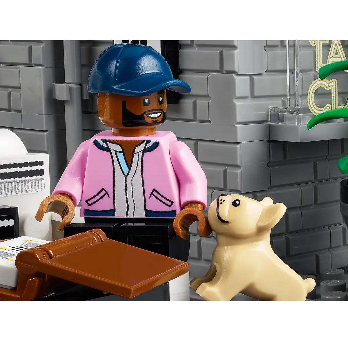 LEGO Queer Eye – The Fab 5 Loft